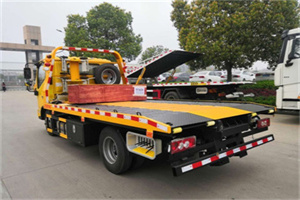 新街口道路救援拖车报价