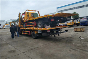 新街口同城汽车补胎